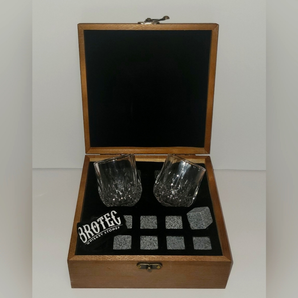 Brothers Stones, Brotec Whiskey Stones Wood Case. Complete Case. New Without Box